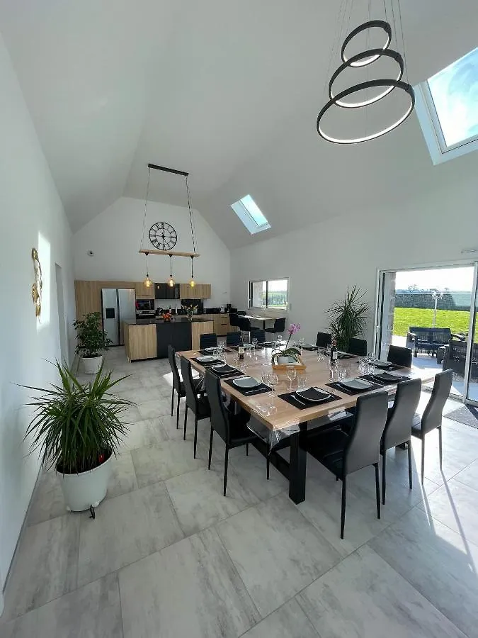 Ty Menez Heol - Magnifique Villa Avec Piscine Ploudalmezeau 0*,
